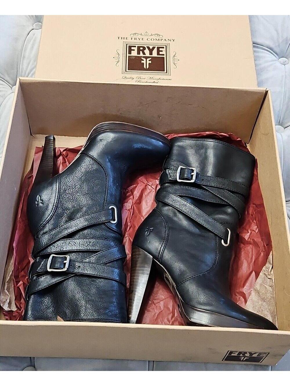 FRYE Black All Leather Harlow Multi Strap Buckle High Heels Boots Womens Shoes 6
